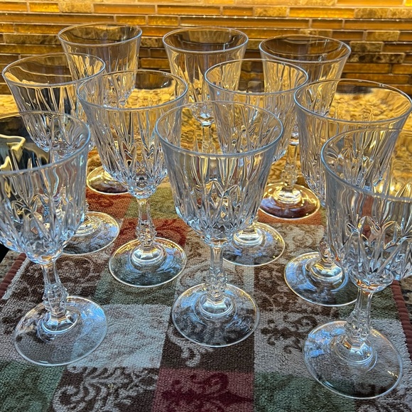 Set of 6 water glasses. - Picture 2 of 2